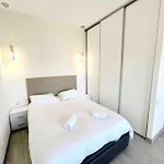 Il Gioiello : 2 Pers, Clim, Piscine, Parking Apartamento *
