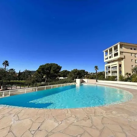 Il Gioiello : 2 Pers, Clim, Piscine, Parking