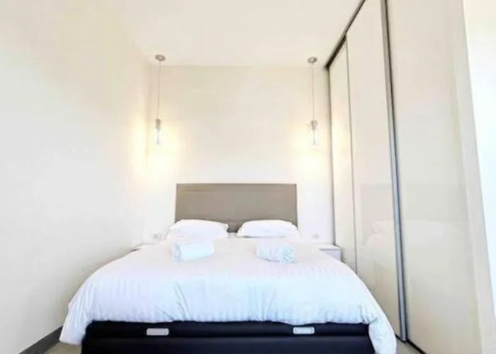 Il Gioiello : 2 Pers, Clim, Piscine, Parking